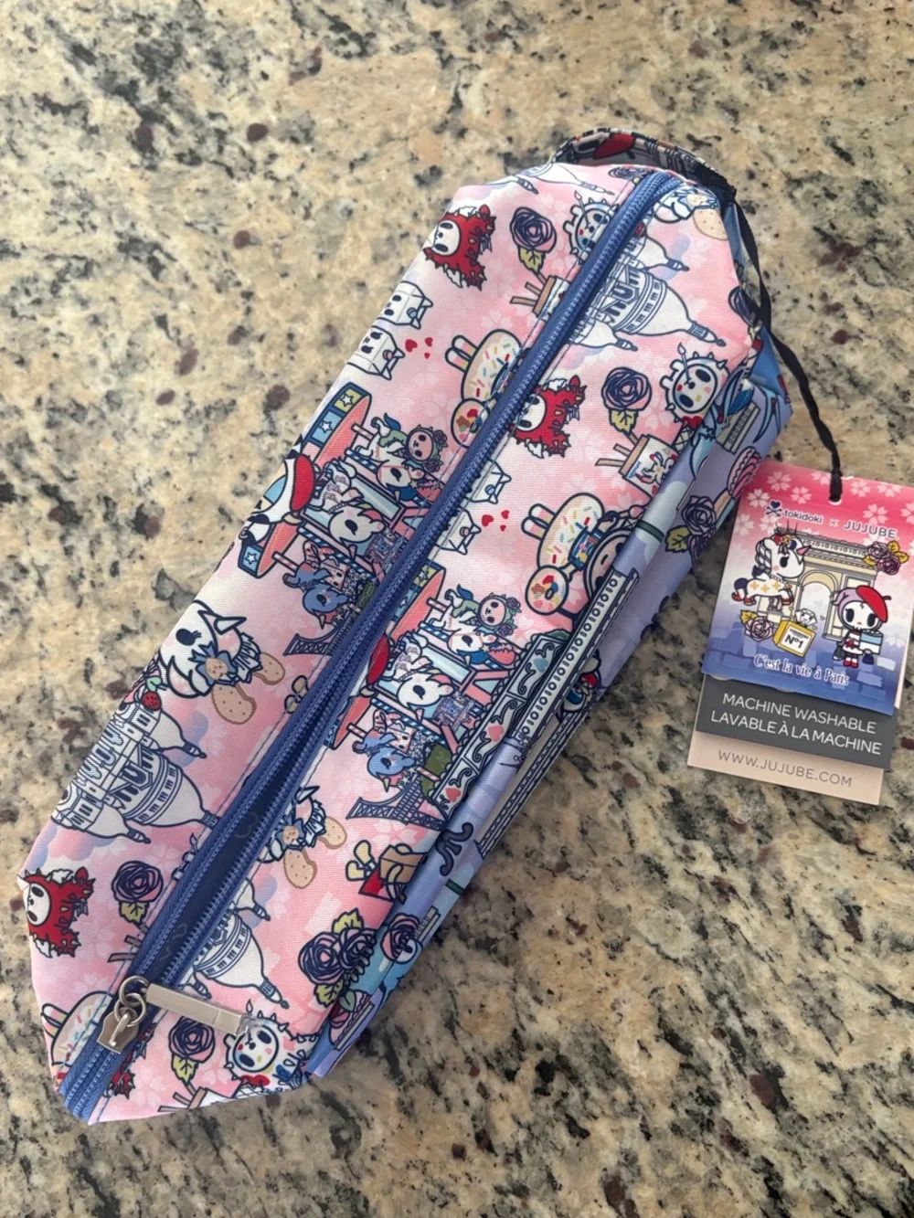 NWT JUJUBE TOKIDOKI BE DAPPER TOILETRY COSMETIC CASE - C'EST LA VIE À PARIS
